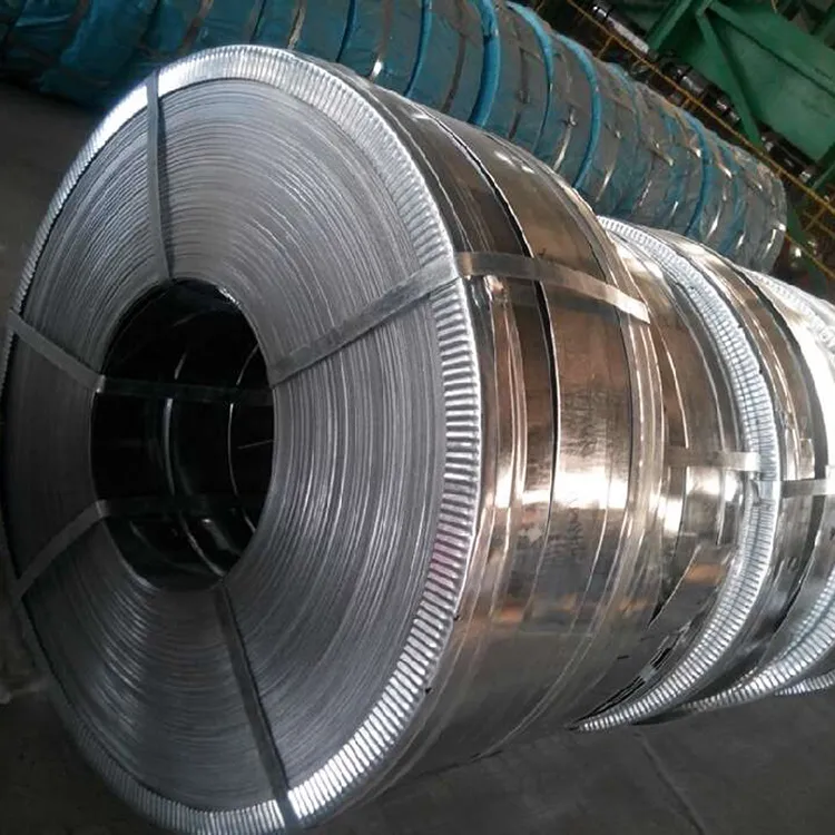 Galvanized / Galvalume Steel Strip — Slit Coil 30–600 mm détail de la surface